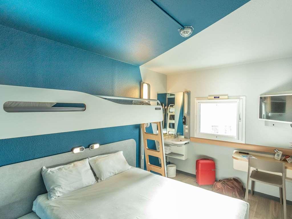 Ibis Budget Bourges Room photo