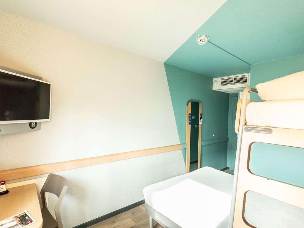 Ibis Budget Bourges Room photo